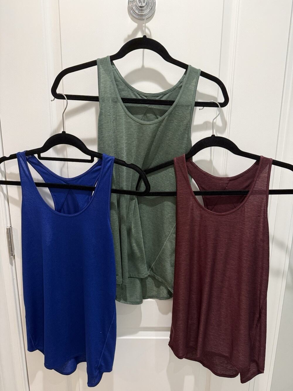 Lot Of 3 Lululemon Essential Tank Pleated Back Flattering Top Size 2